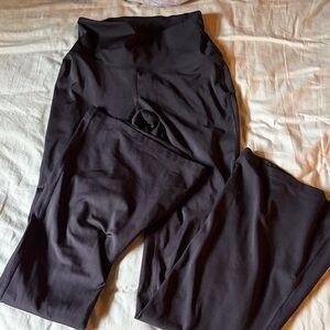 VS Black High-Waisted Leggings